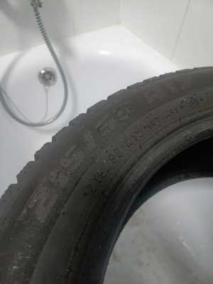 Pirelli Formula Ice 215/55/R-17 98�
