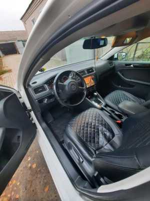 Volkswagen Jetta, 2013