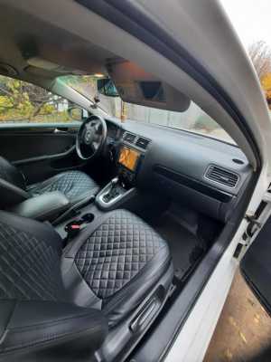 Volkswagen Jetta, 2013