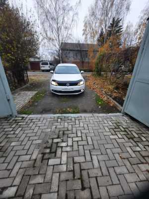 Volkswagen Jetta, 2013