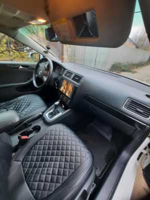 Volkswagen Jetta, 2013