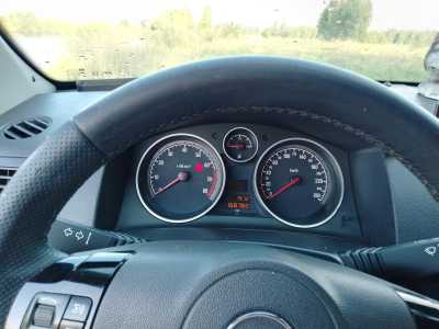 Opel Astra, 2012
