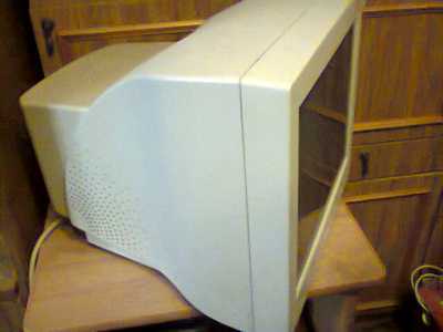 Монитор Samtron