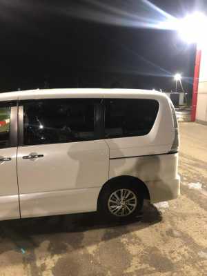 Nissan Serena, 2014