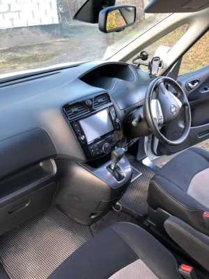 Nissan Serena, 2014