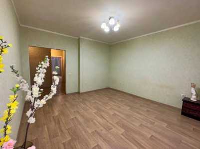 Продается просторная 2-к квартира, 57 м2, 6/9 эт.