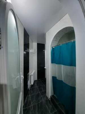 2-к квартира, 50 м2, 1/1 эт.