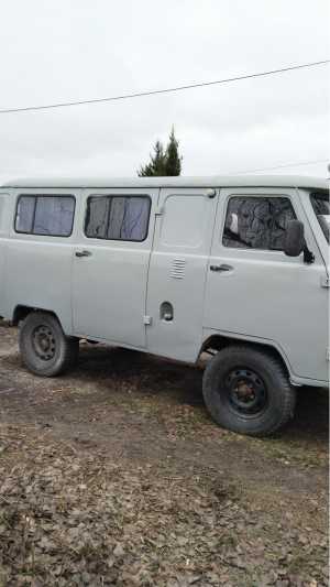 ��� 452 �������, 1995, 2,9�. 98 �.�.
