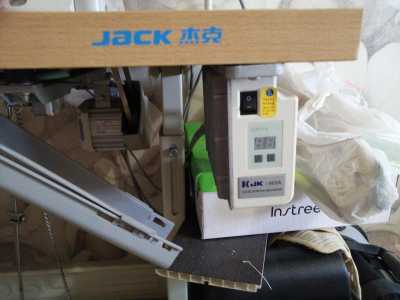   4  Jack 800