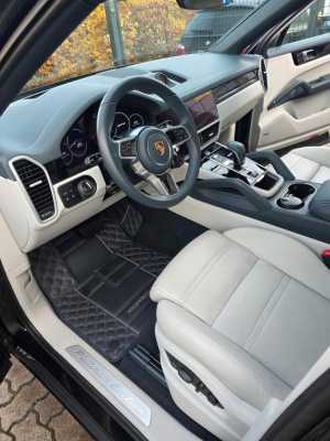 Porsche Cayenne, 2023