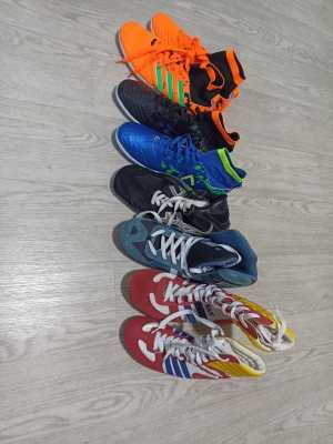 Спортивная обувь