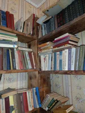 Книги и советские журналы