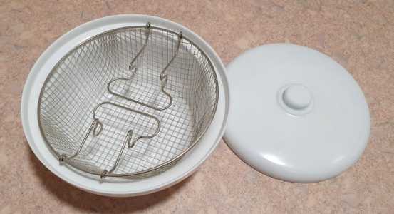 Керамическая кастрюля с сеткой для фритюра