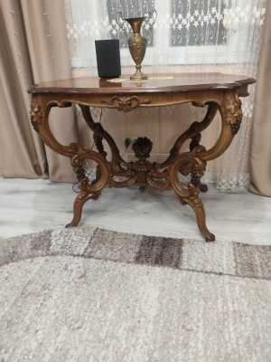 Стол обеденный антикварный