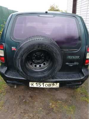 Chevrolet Niva, 2003    