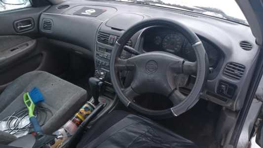 Nissan Sunny, 2000
