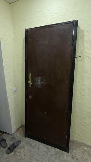 Дверь Б/У
