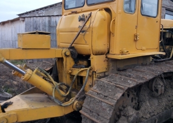 бульдозерТ170 продам