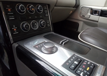 Range Rover, 2011г. 4.4диз.
