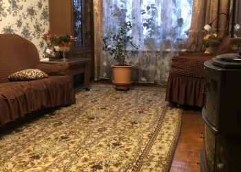4-к квартира, 64 м2, 1/9 эт.
