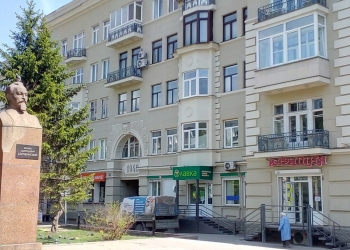 2-к квартира, центр