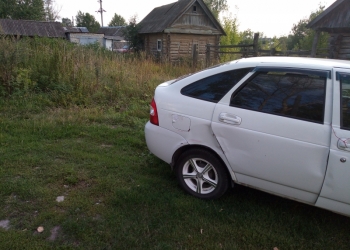 ВАЗ Priora, 201Продам приору2012г.в. после дтп на запчасти.2