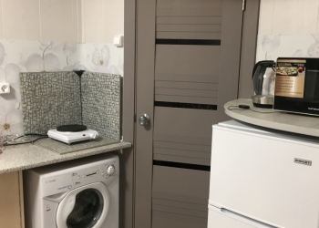 Комната в 2-к 10м2, 1/2 эт.