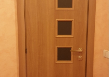Продаю двери б/у