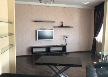 2-к квартира, 56 м2, 3/5 эт.