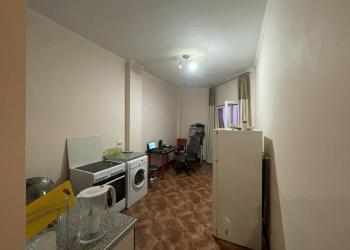 1-к квартира, 51 м2, 5/10 эт.