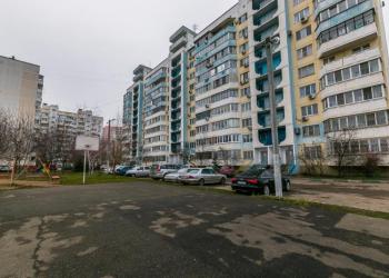 2-к квартира, 69 м2, 1/10 эт.