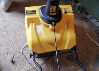 Продам снегооткидыватель