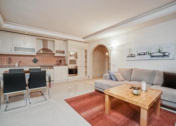 3-к квартира, 100 м2, 7/9 эт. Квартира в Аланья ( Турция )