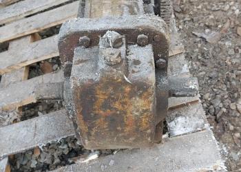 Редуктор крановый вертикальный