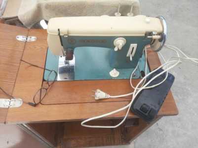 швейная машинка чайка