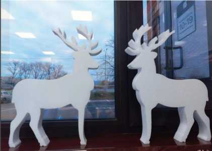 Праздничный декор из пенопласта