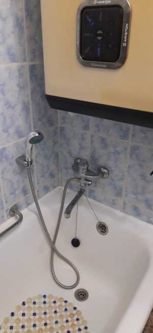 продается 3-к квартира, 63 м2, 2/2 эт.