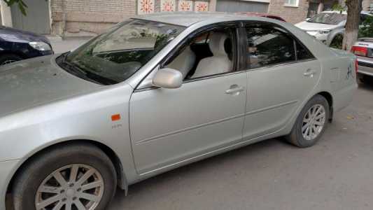 Toyota Camry, 2003