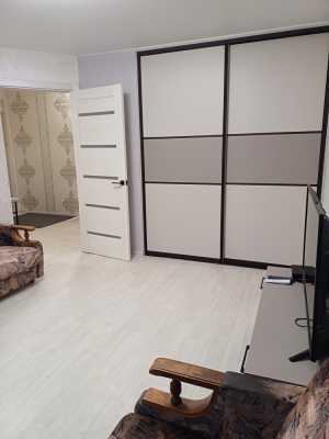 2-к квартира, 47 м2, 1/5 эт.