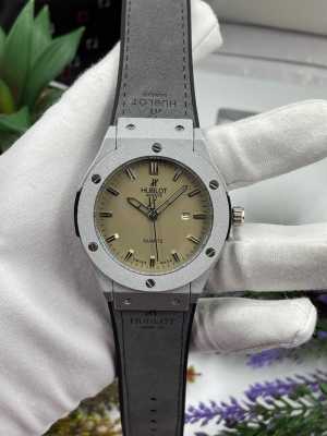 Часы Hublot