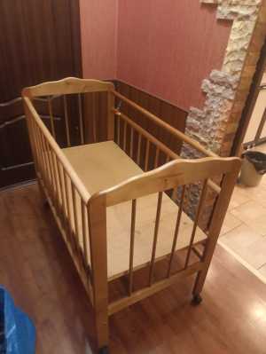 Детская кроватка