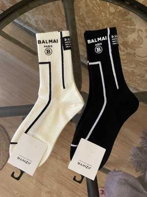 Носки и гольфы брендированный ( Balmain)( Miu-miu)