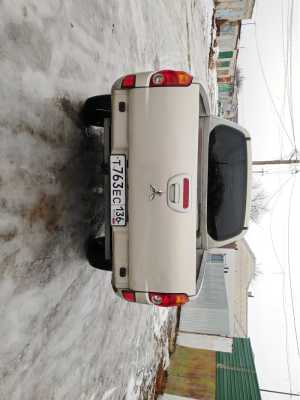 Mitsubishi L200, 2011