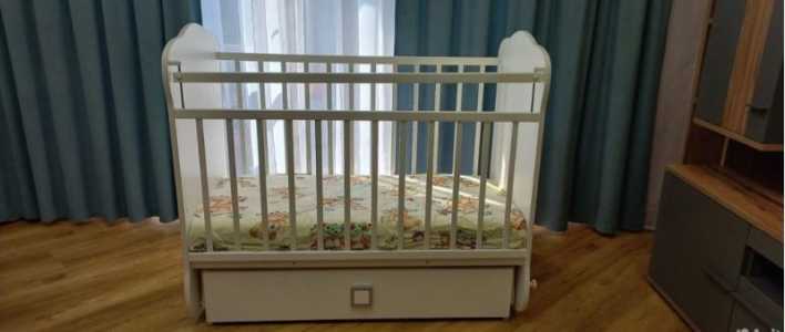 Детская кроватка