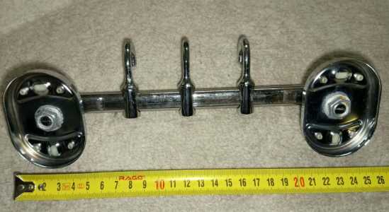 Планка с крючками