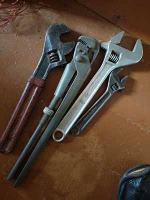 Ключи разводные сантехнические СССР