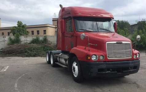 ������ ����� Freightliner Century 2000 �.