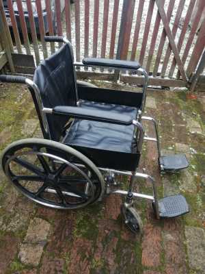 Инвалидная коляска