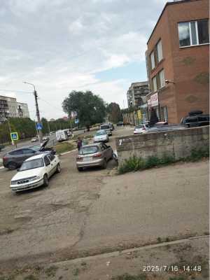 , ,    2000 .,  / -  10  ..