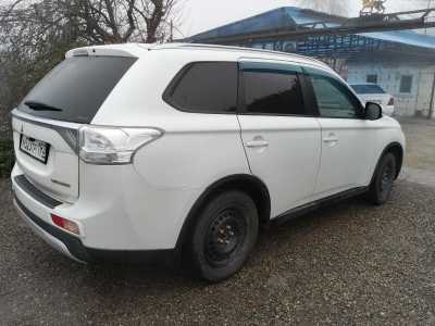Mitsubishi Outlander, 2014